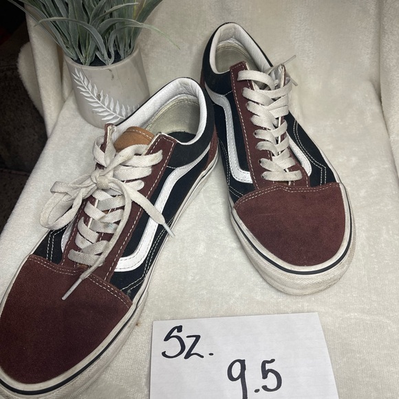 Vans Men's Black and Brown Sneakers - Picture 1 of 6